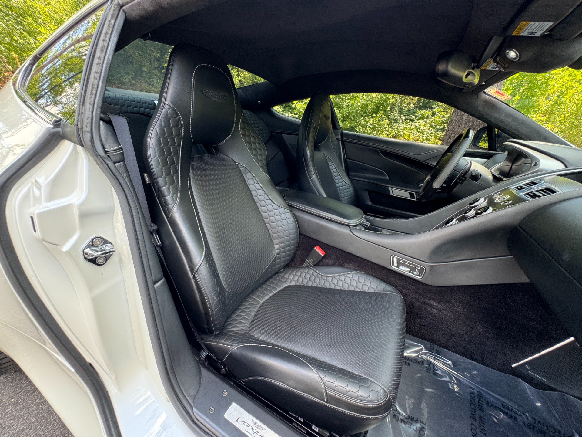 Used 2014 Aston Martin Vanquish Coupe RWD image 59
