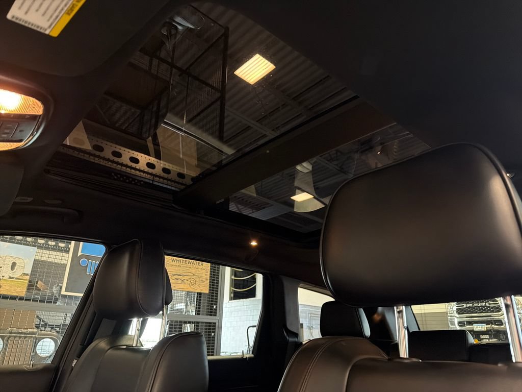 Used 2020 Jeep Grand Cherokee High Altitude AWD/4WD image 3