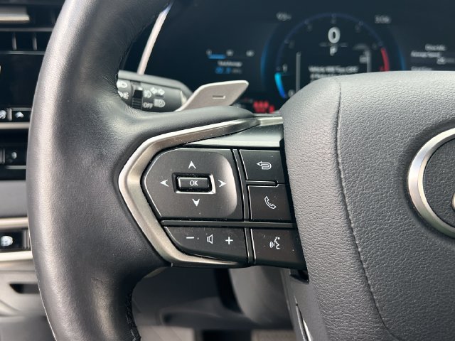 Used 2025 Lexus RX 350 Premium w/ Accessory Package FWD image 38