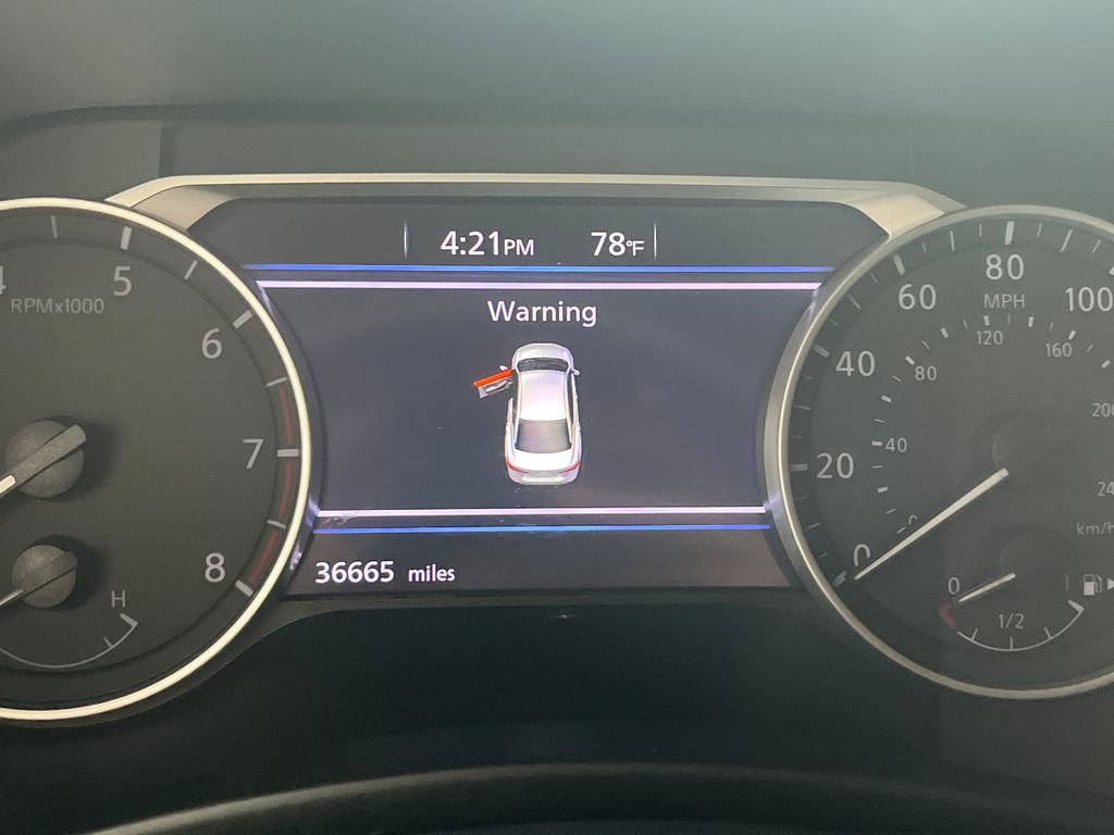 Used 2024 Nissan Sentra SR FWD image 18