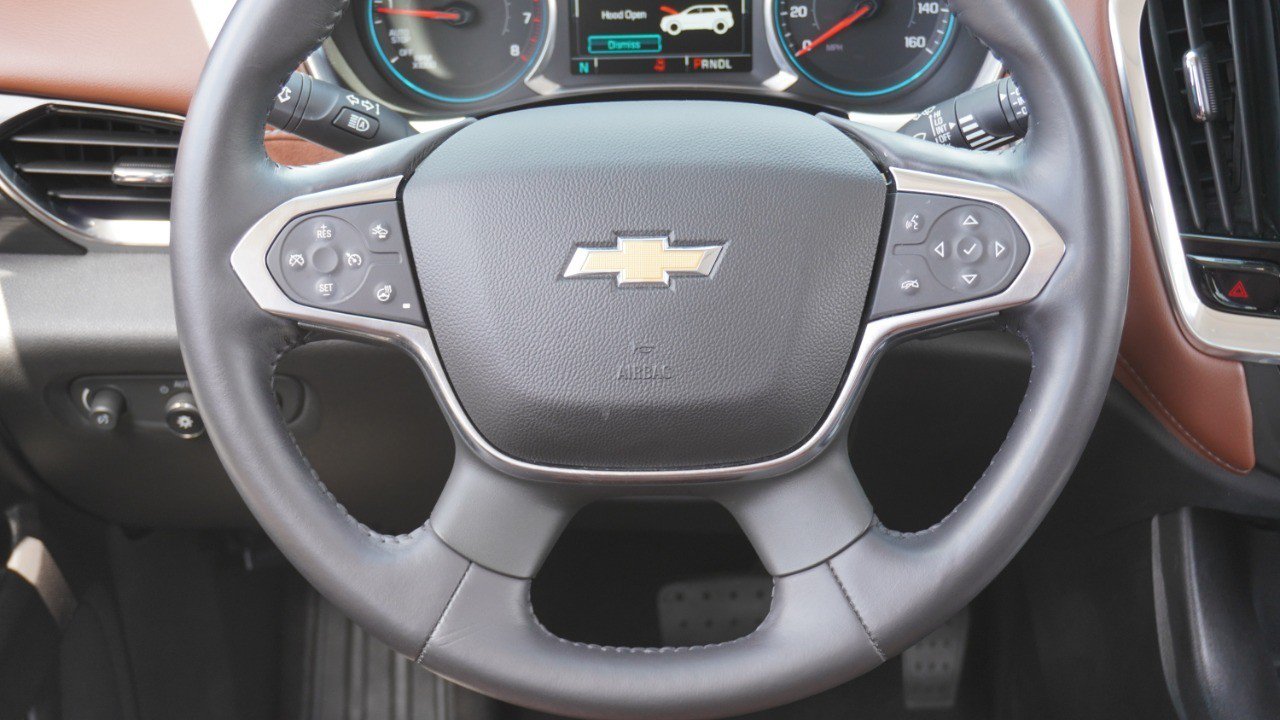 Used 2018 Chevrolet Traverse High Country AWD/4WD image 32