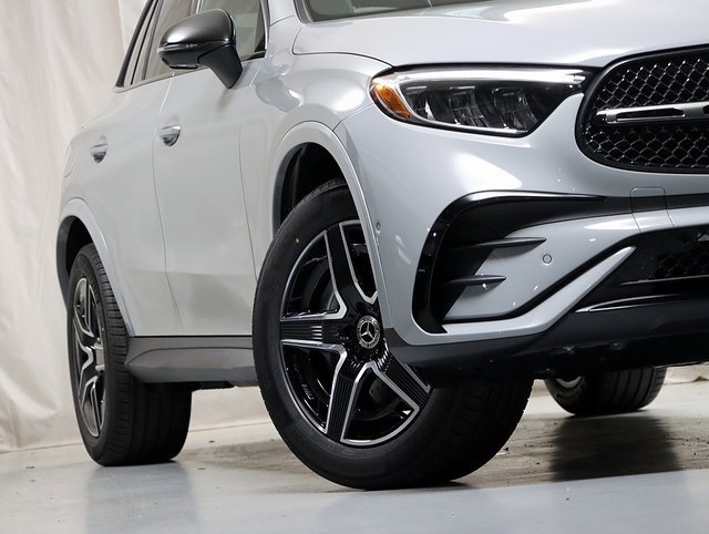 New 2026 Mercedes-Benz GLC 300 4MATIC image 4