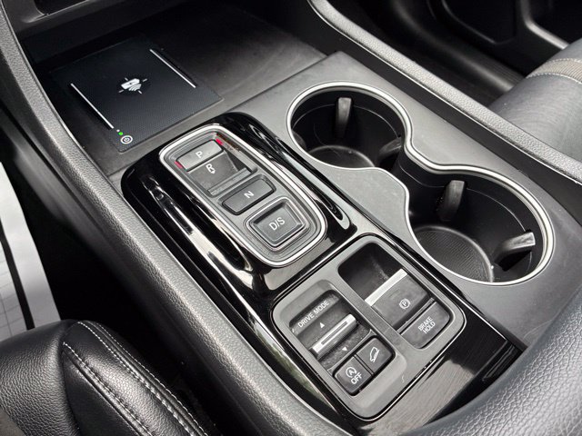 Used 2025 Honda Pilot Touring image 29
