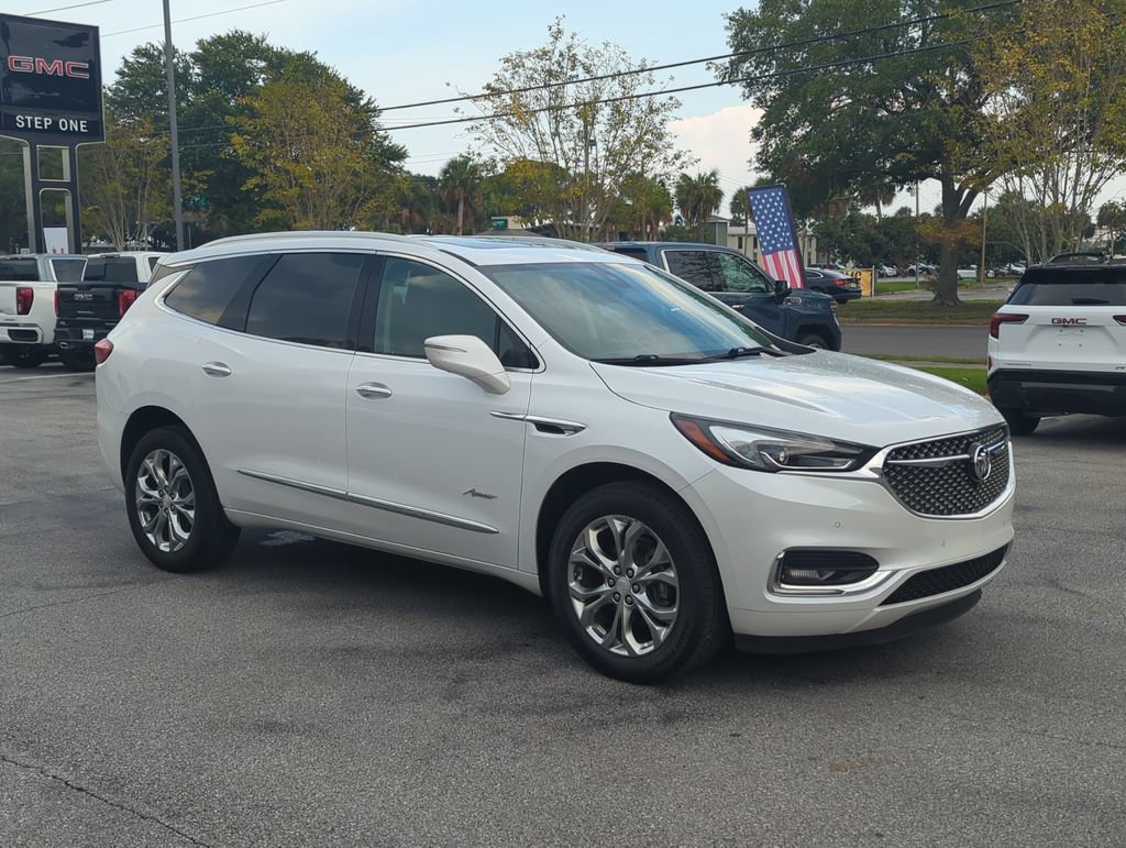 Used 2020 Buick Enclave Avenir w/ LPO, Floor Liner Package FWD image 8