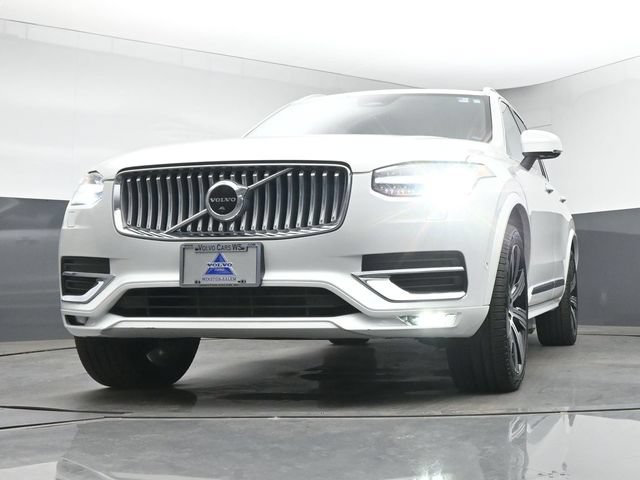 Used 2023 Volvo XC90 B6 Ultimate w/ Protection Package Premier AWD/4WD image 12