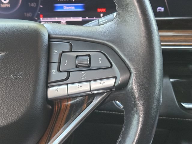 Used 2023 Cadillac Escalade Premium Luxury AWD/4WD image 29