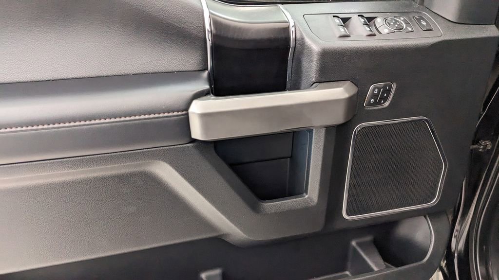 Certified 2019 Ford F450 Platinum w/ Platinum Ultimate Package image 27