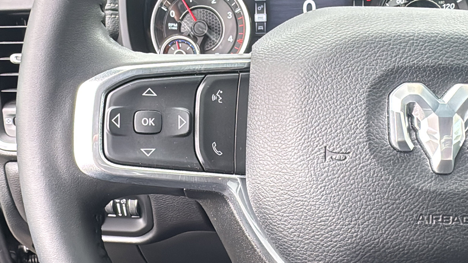 Certified 2024 RAM 2500 Laramie w/ Night Edition image 22