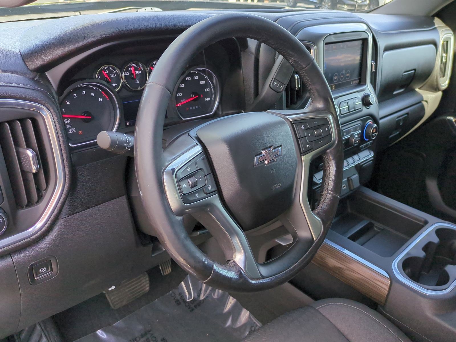 Used 2020 Chevrolet Silverado 1500 RST w/ Texas Edition image 18