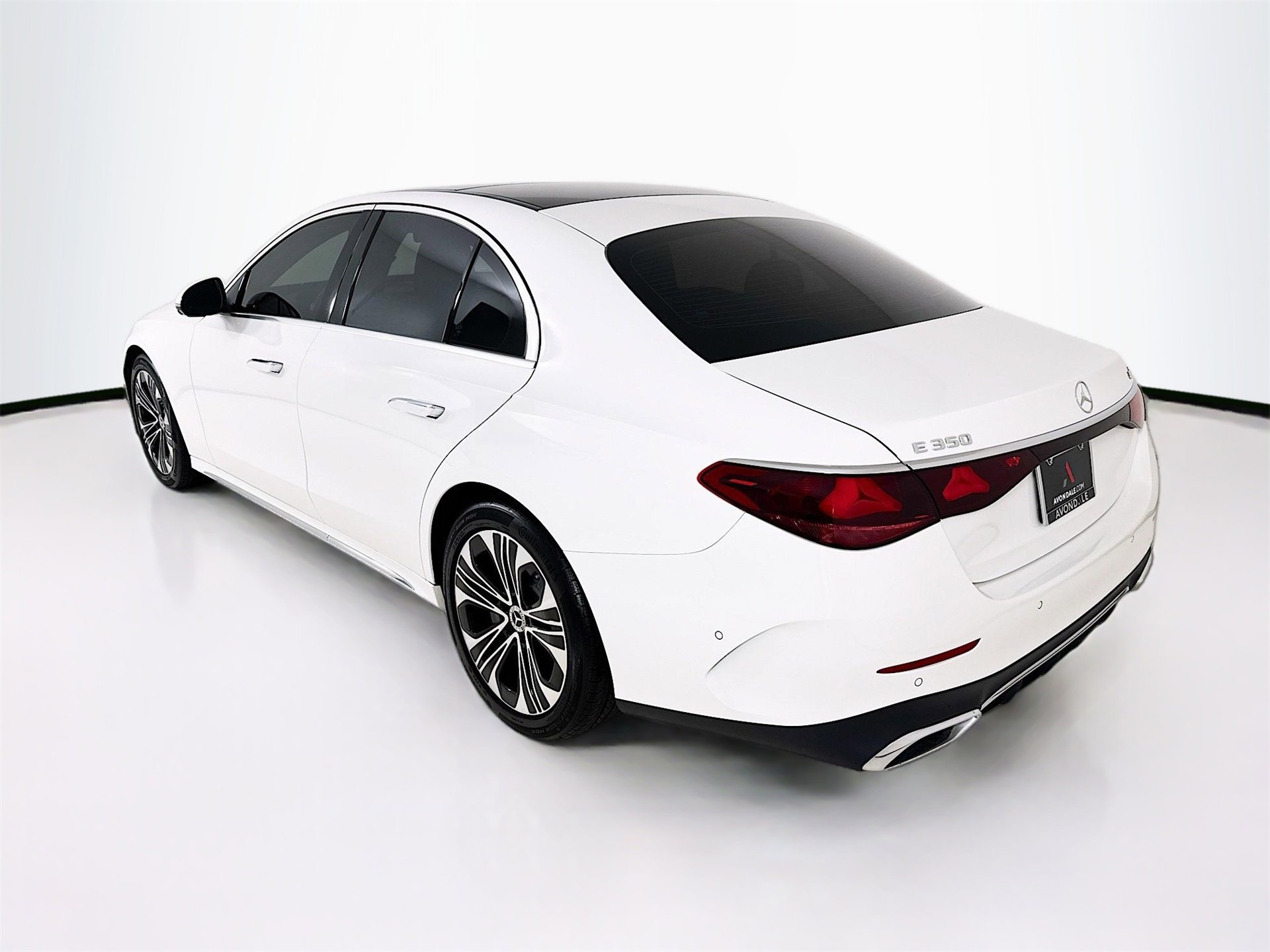 Certified 2024 Mercedes-Benz E 350 4MATIC Sedan w/ Driver Assistance Package image 6