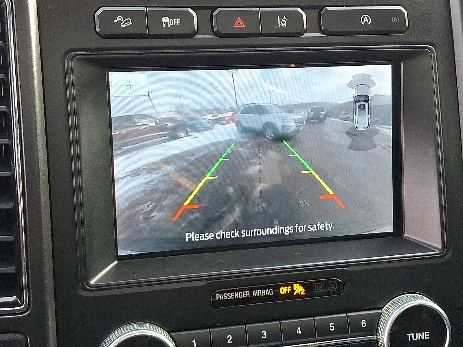 Used 2021 Ford Expedition Limited image 19