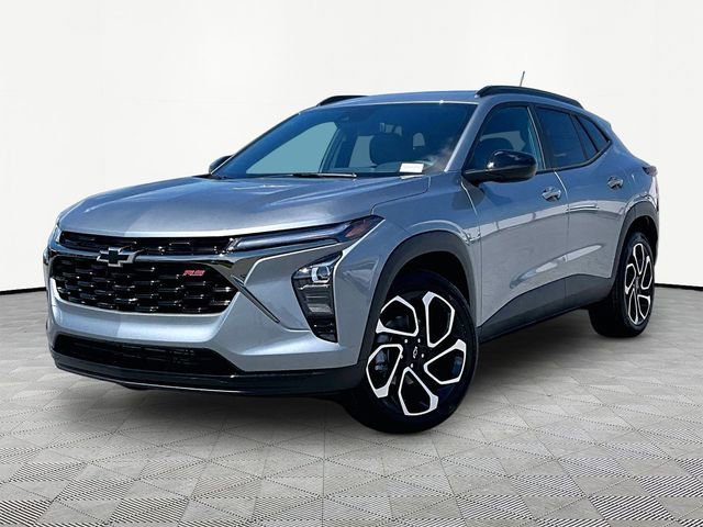 New 2026 Chevrolet Trax RS w/ Sunroof Package FWD image 3