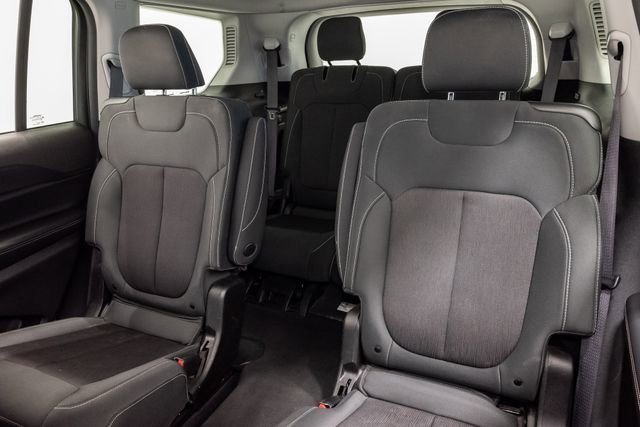 Used 2023 Jeep Grand Cherokee L Laredo AWD/4WD image 22