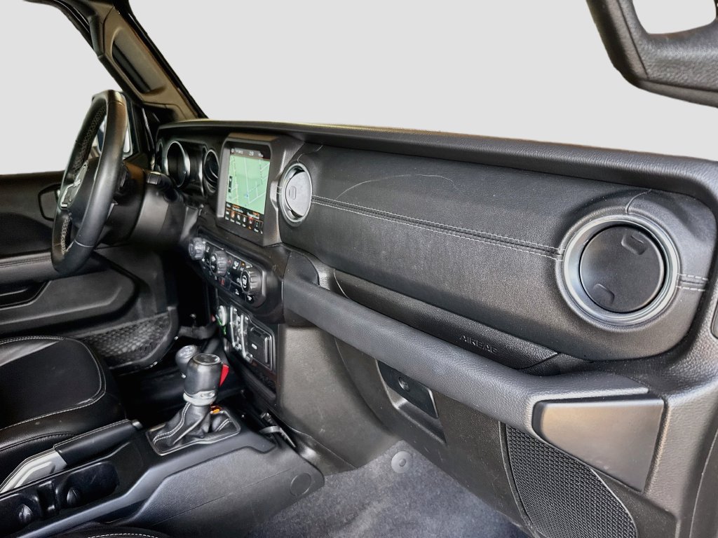 Certified 2022 Jeep Wrangler Unlimited Sahara AWD/4WD image 34