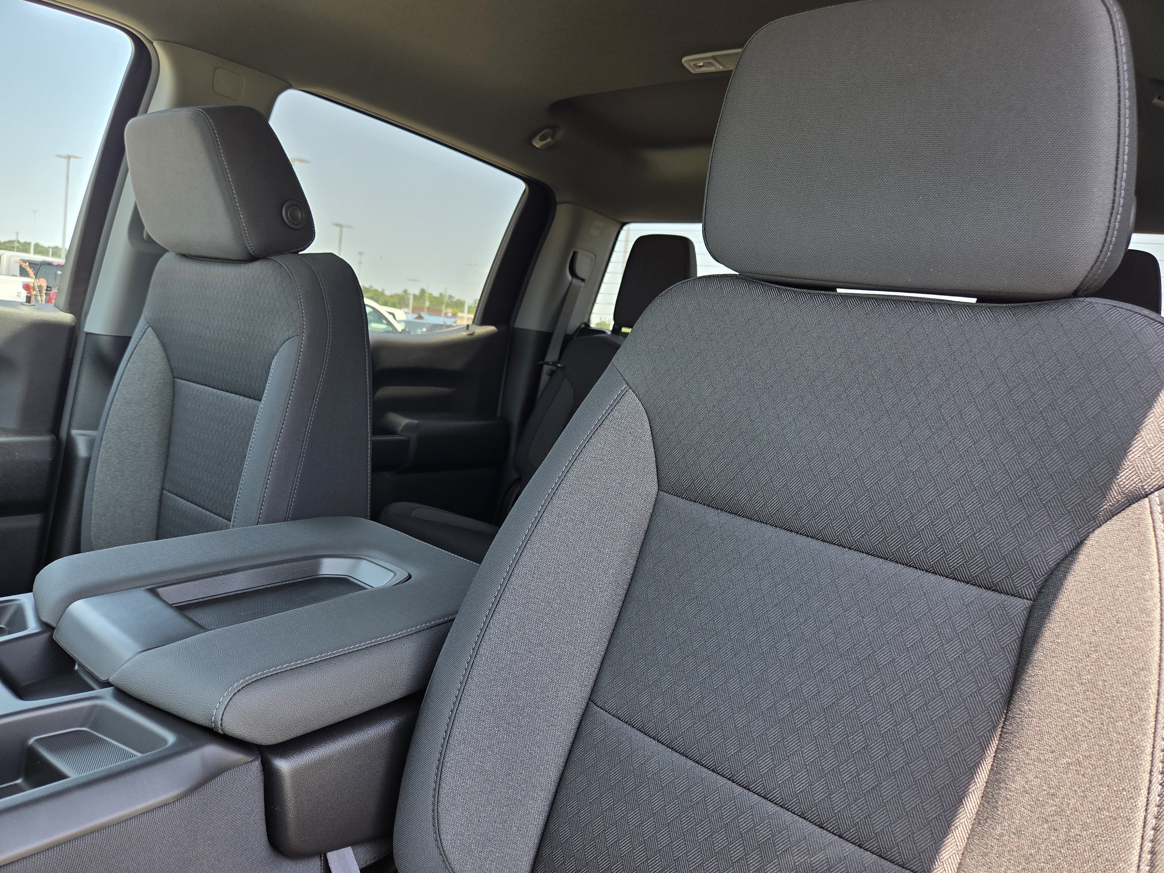 New 2026 Chevrolet Silverado 1500 Custom RWD image 19