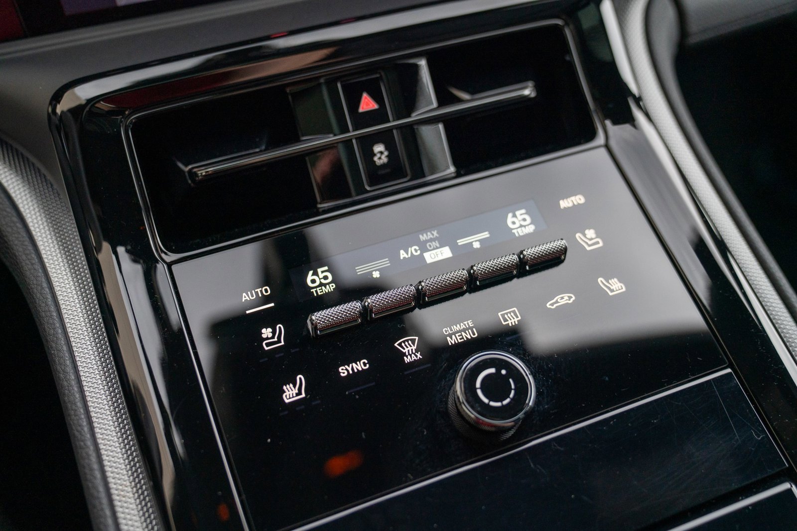 Used 2025 Porsche Panamera 4 image 19