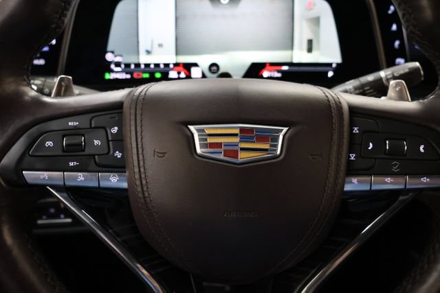 Used 2024 Cadillac Escalade ESV V w/ Heavy-Duty Trailer Package AWD/4WD image 92