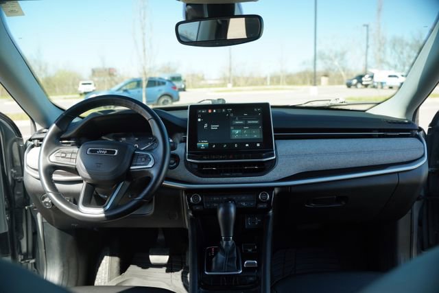 Used 2022 Jeep Compass Latitude w/ Convenience Group image 26