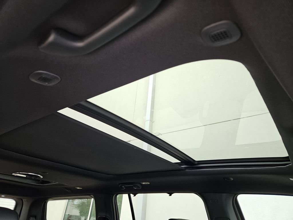 New 2026 Jeep Grand Wagoneer Limited image 9