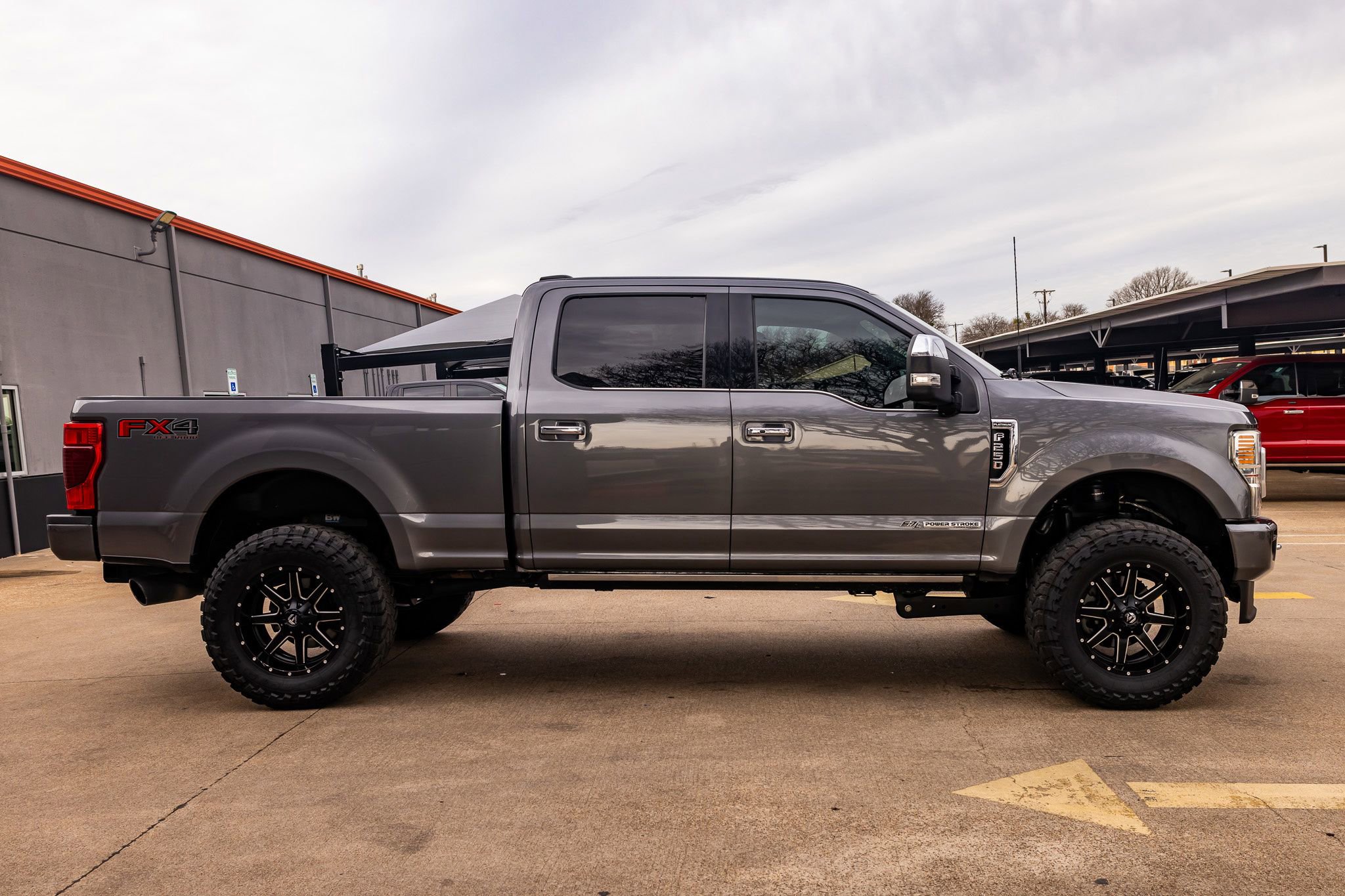 Used 2021 Ford F250 Platinum w/ FX4 Off-Road Package AWD/4WD image 10