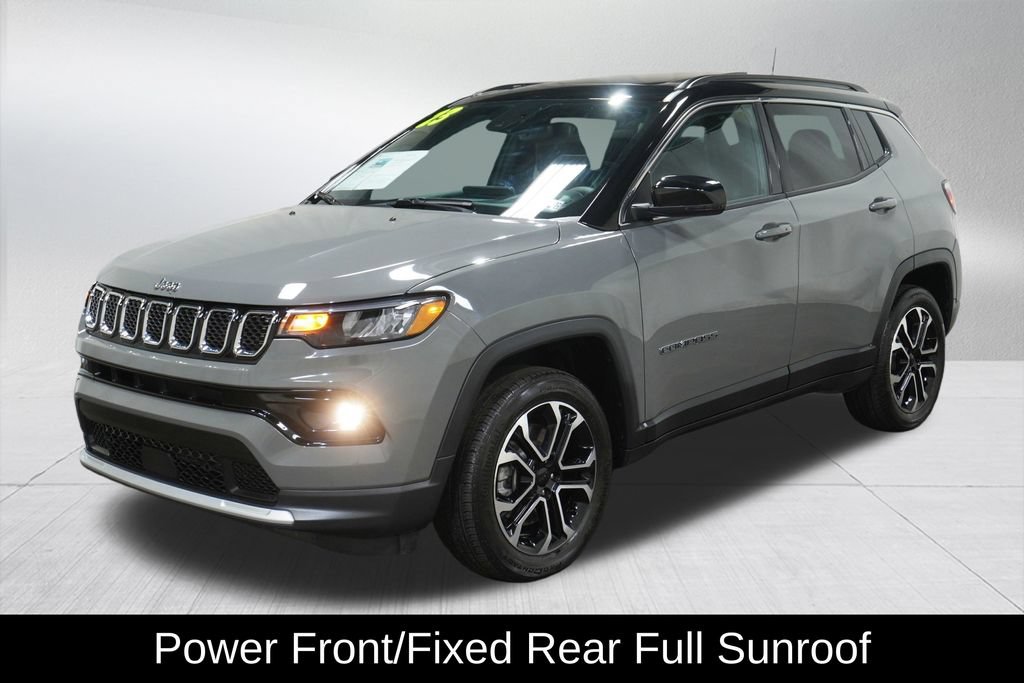 Used 2023 Jeep Compass Limited w/ Sun and Sound Group AWD/4WD image 11