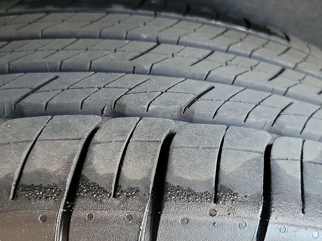 Certified 2025 Cadillac XT5 Premium Luxury image 26