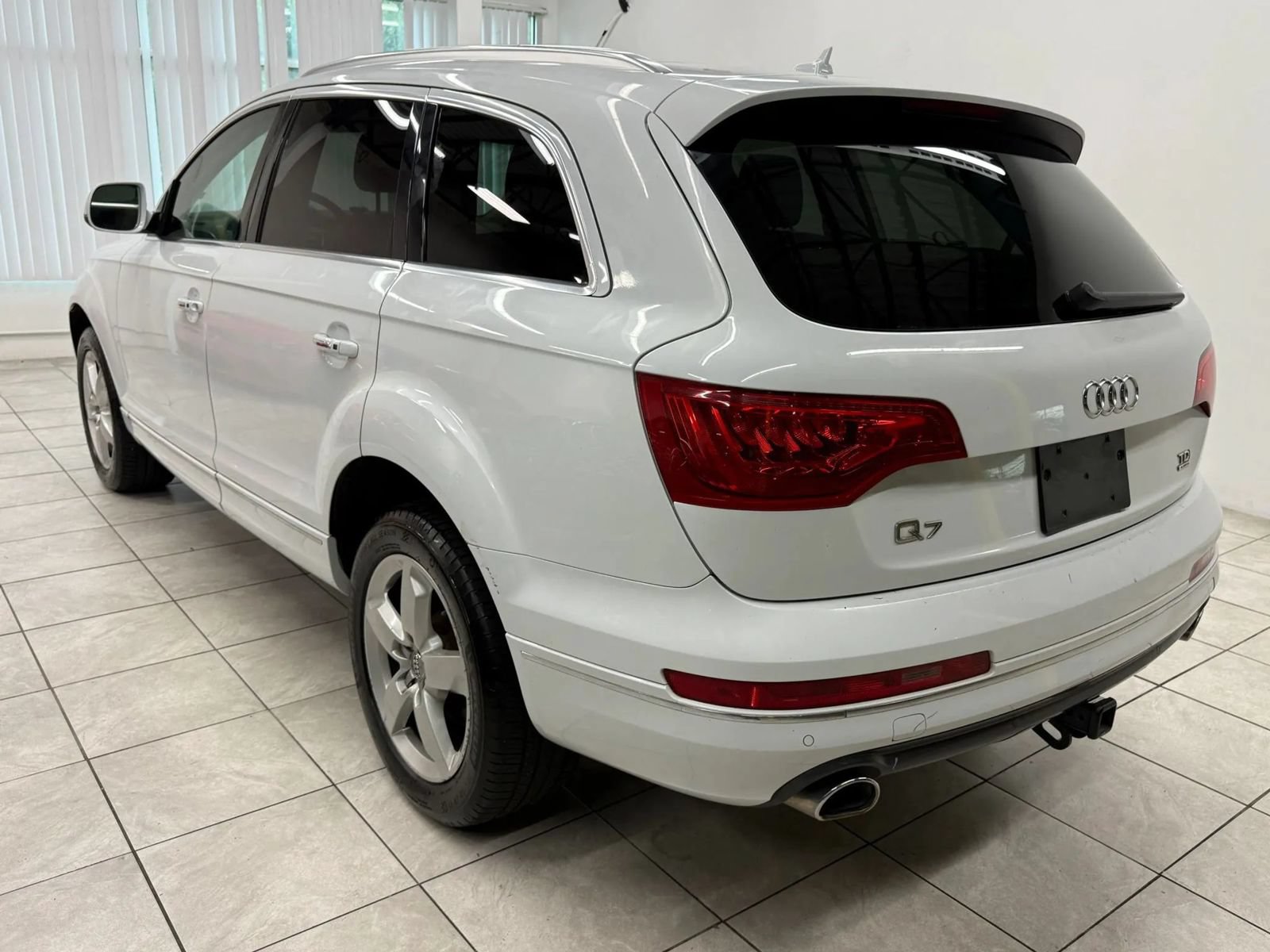 Used 2015 Audi Q7 TDI Premium Plus w/ Premium Plus Package AWD/4WD image 7