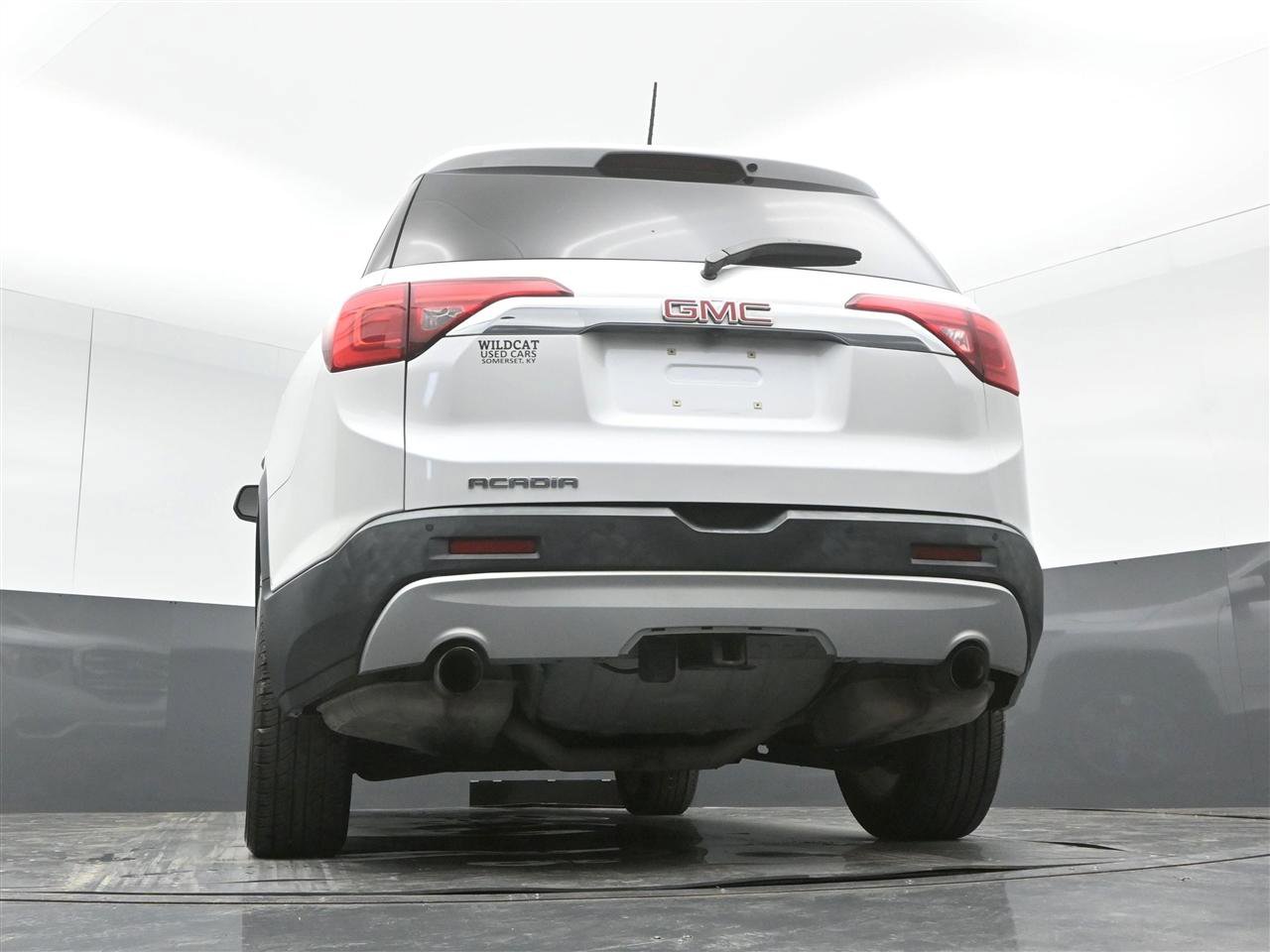 Used 2018 GMC Acadia SLT image 35