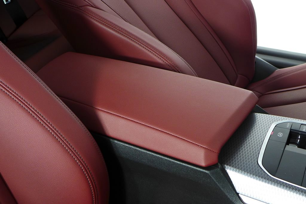 Used 2025 BMW 230i Coupe w/ M Sport Package image 17