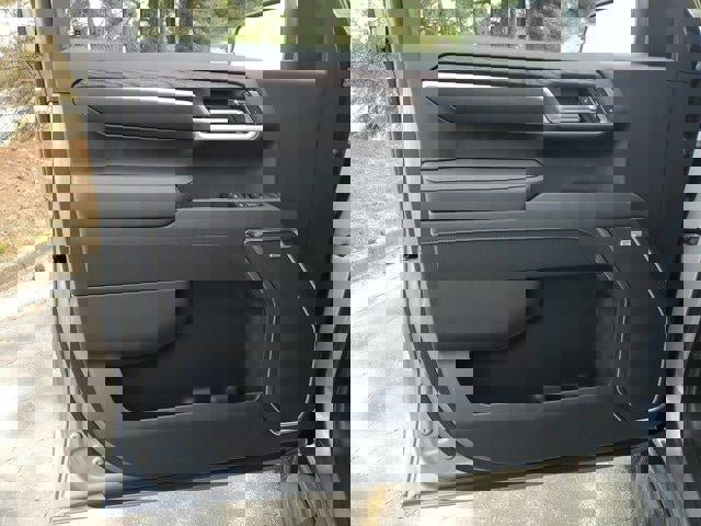 New 2026 GMC Sierra 1500 SLT w/ SLT Premium Plus Package image 18