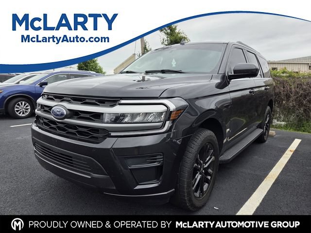 Used 2024 Ford Expedition XLT RWD image 1
