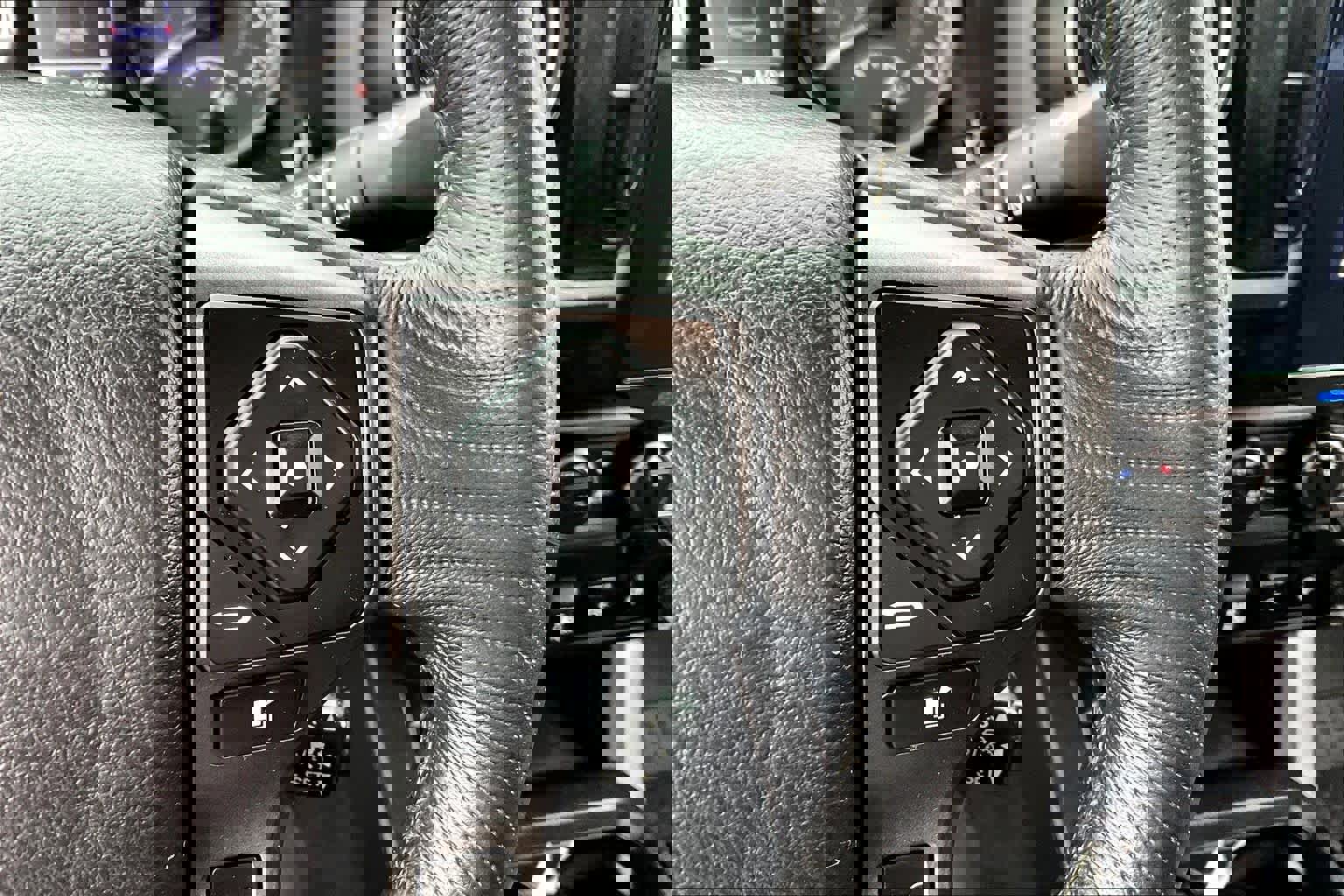 Used 2021 Toyota Tacoma TRD Sport w/ Technology Package image 23