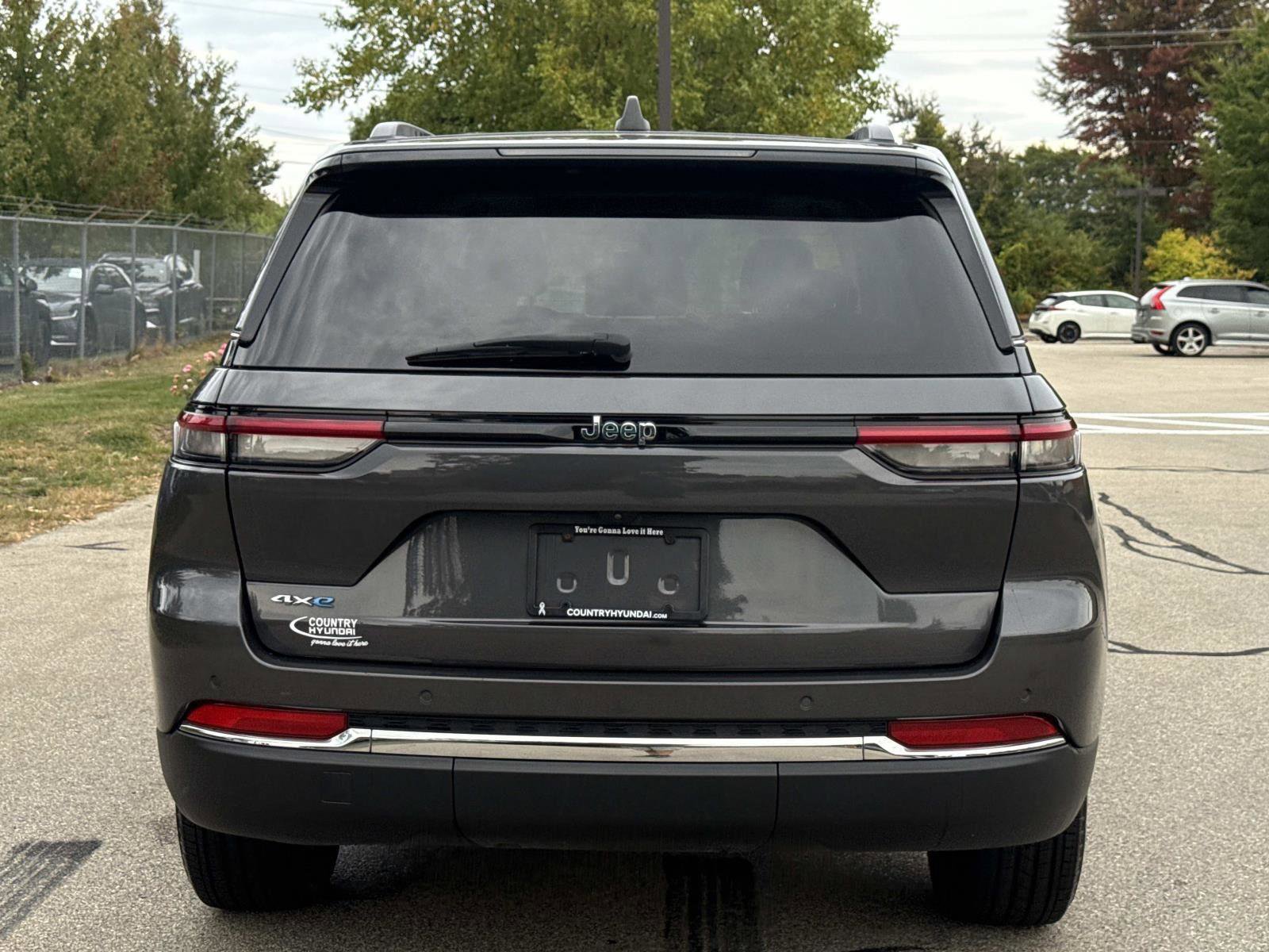 Used 2024 Jeep Grand Cherokee Limited 4xe image 6