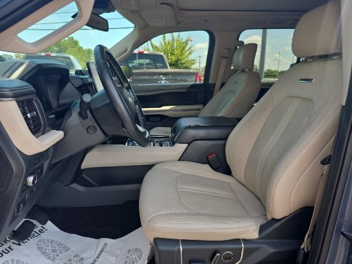 Certified 2022 Ford Expedition Max Platinum RWD image 10