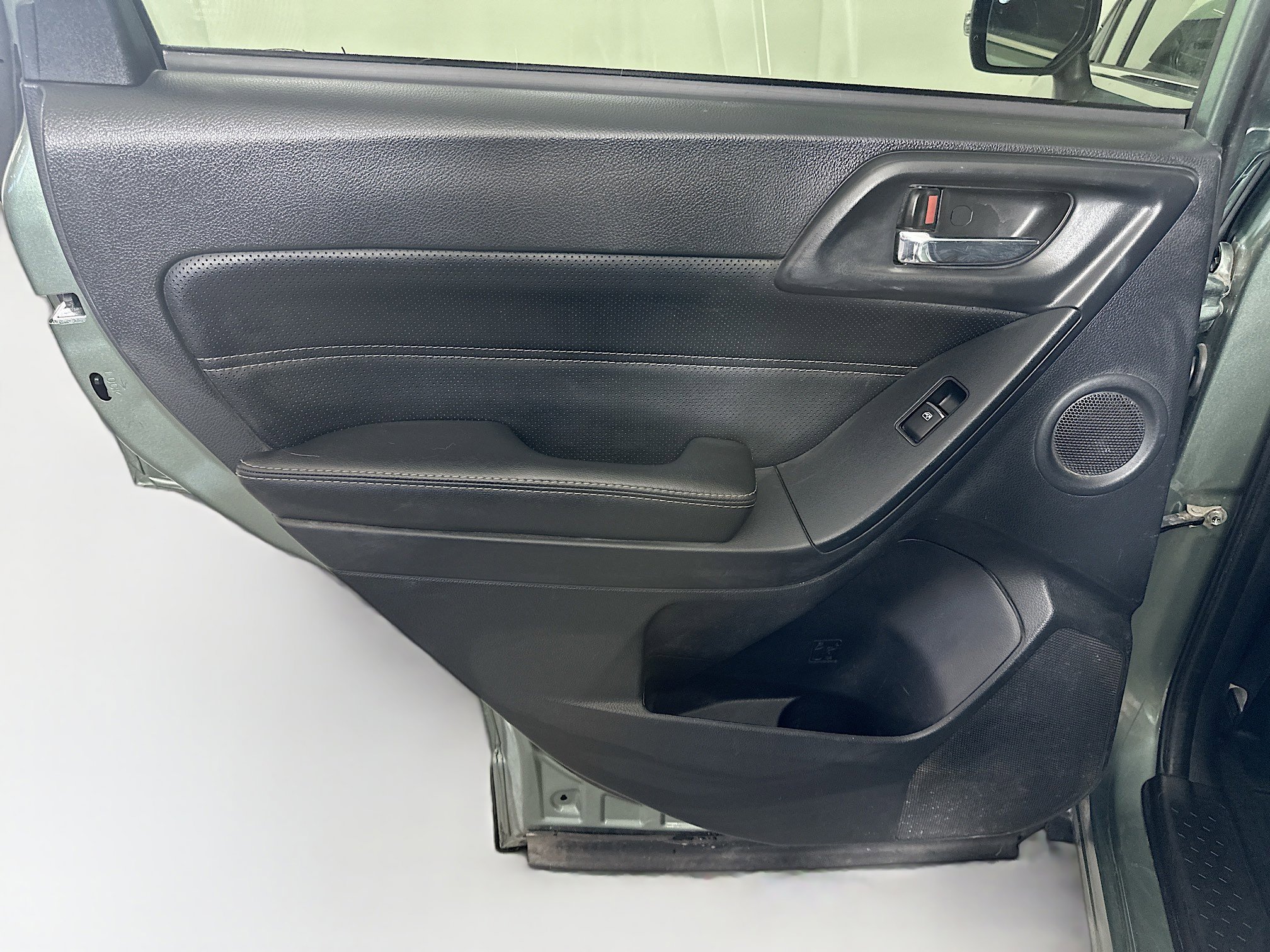 Used 2017 Subaru Forester 2.5i Touring image 27