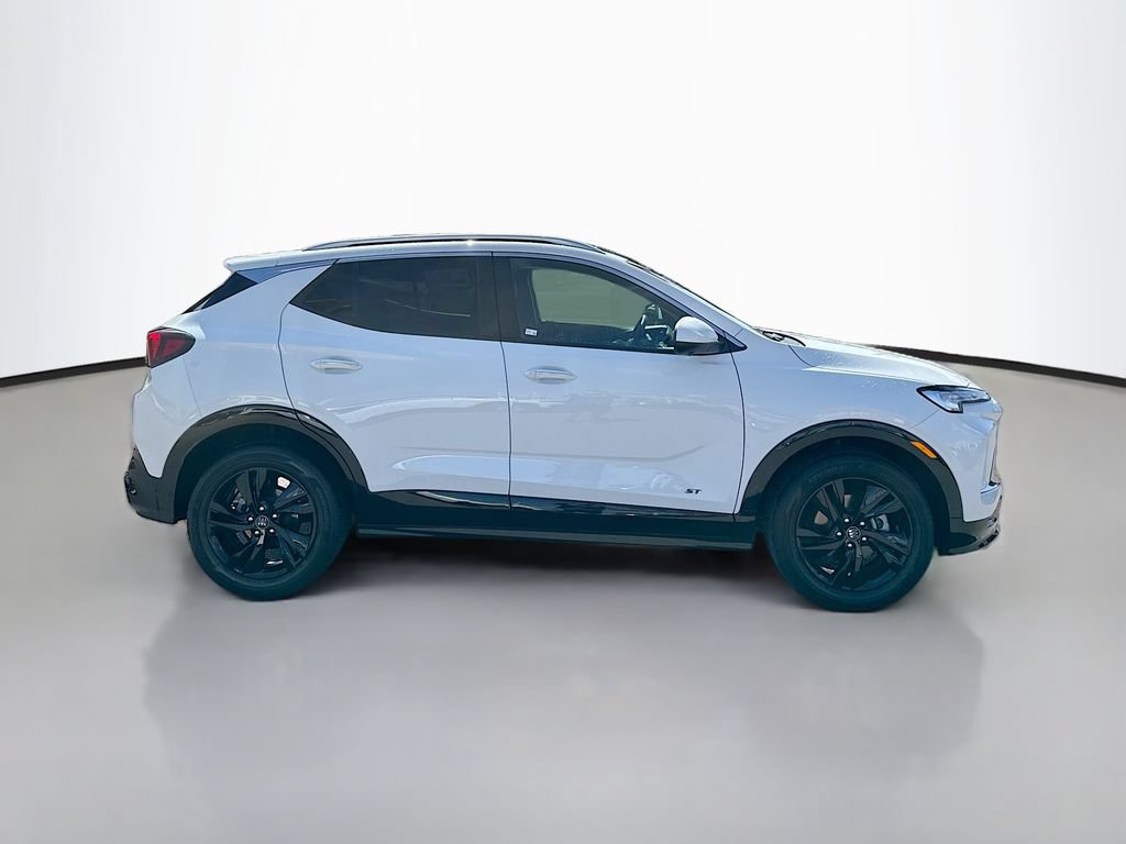 Used 2026 Buick Encore GX Sport Touring w/ Advanced Technology Package FWD image 8