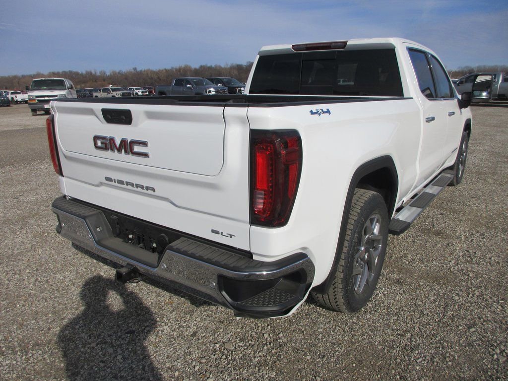 New 2026 GMC Sierra 1500 SLT w/ SLT Premium Plus Package image 5