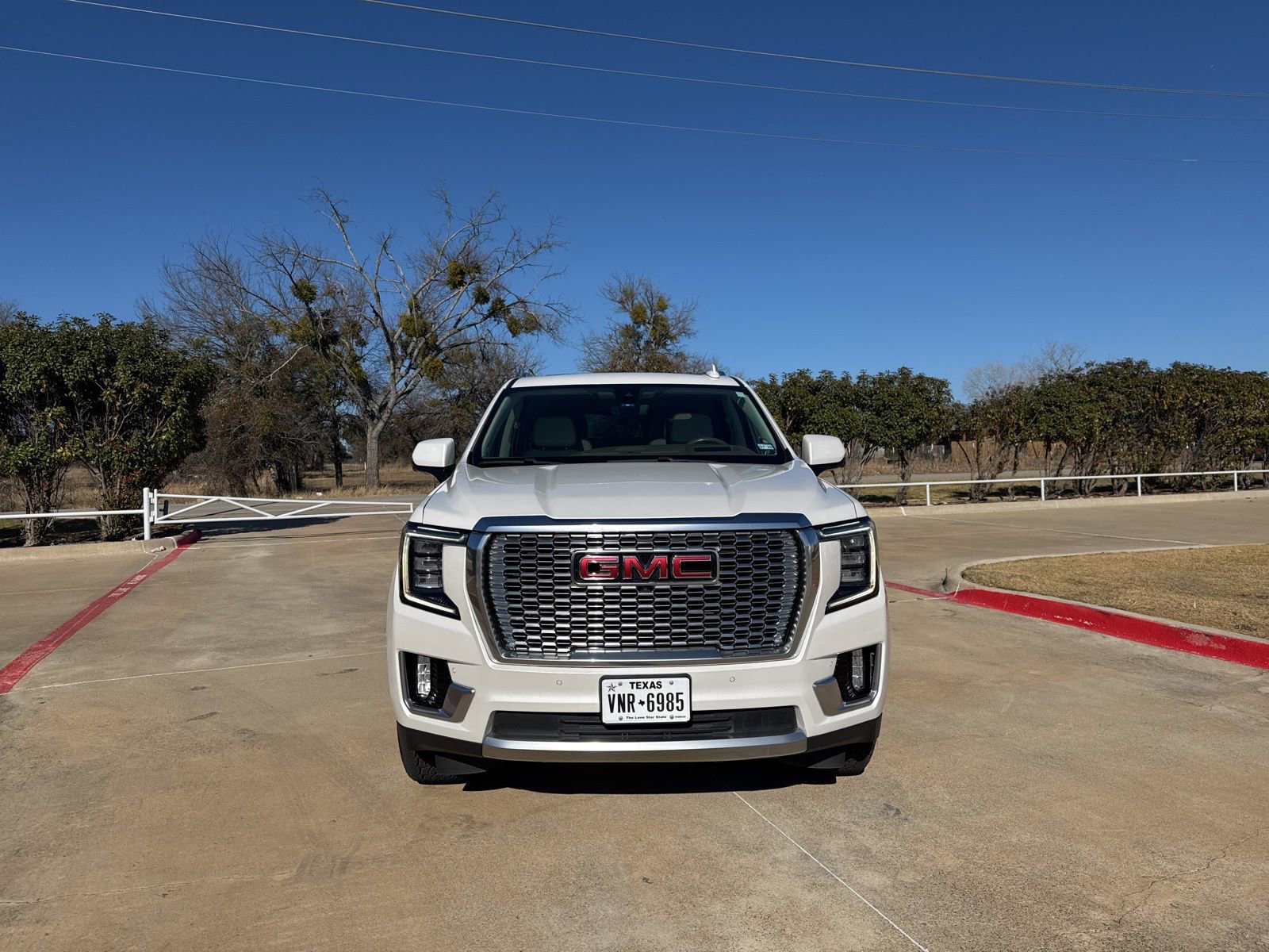 Used 2021 GMC Yukon Denali w/ Denali Ultimate Package image 9