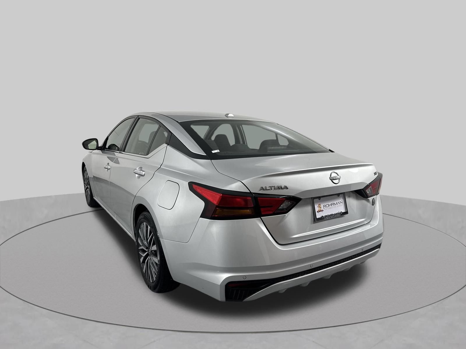 Certified 2024 Nissan Altima 2.5 SV FWD image 32