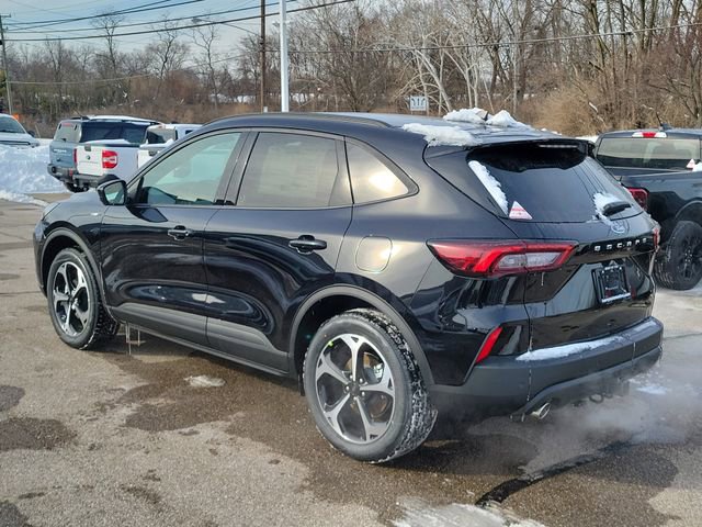 New 2026 Ford Escape ST-Line Select w/ Tech Pack #2 AWD/4WD image 3