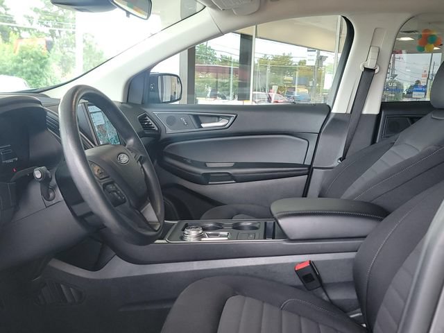 Used 2024 Ford Edge SE w/ Black Appearance Package AWD/4WD image 9