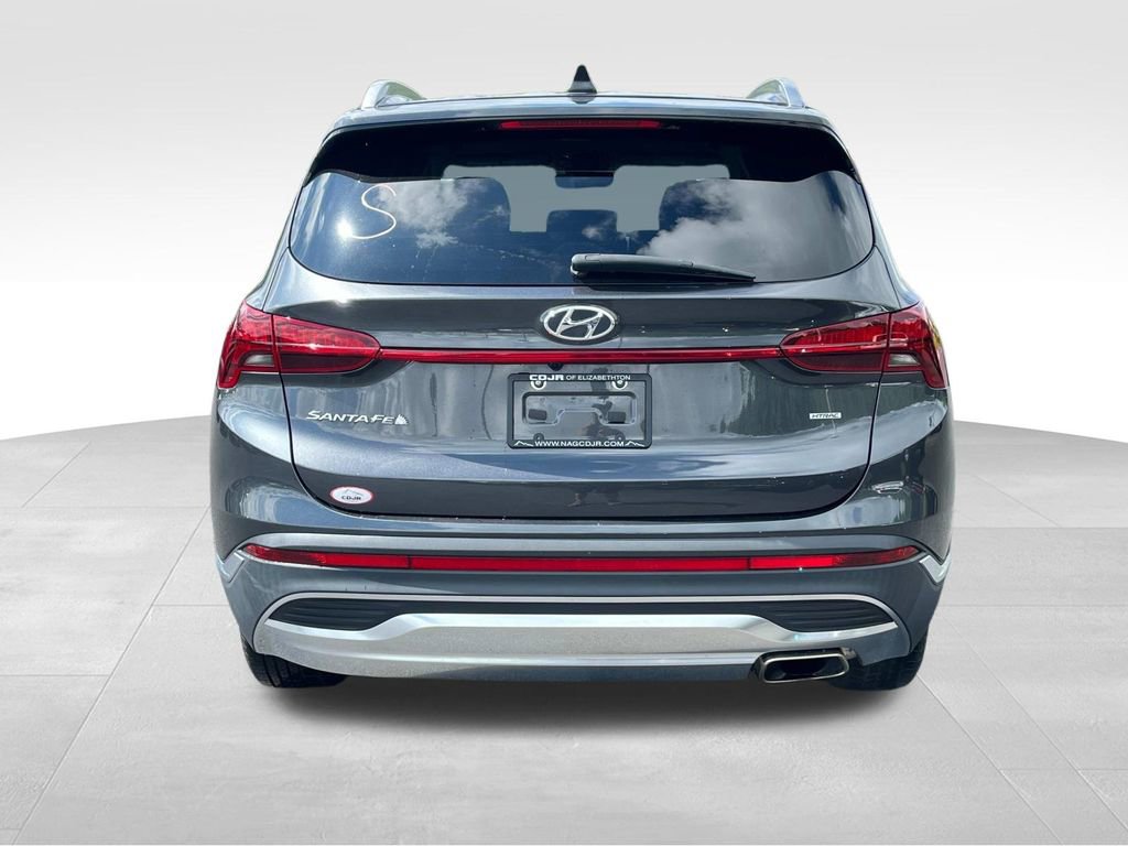 Used 2022 Hyundai Santa Fe SEL w/ Convenience Package image 4