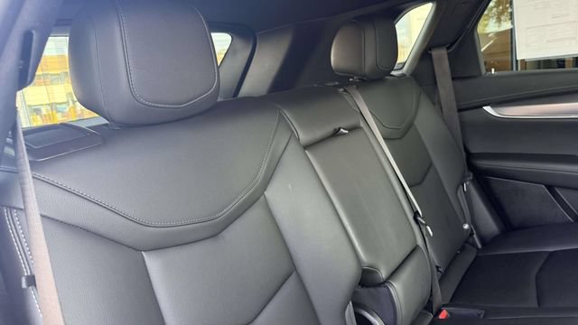 Certified 2024 Cadillac XT5 Luxury w/ LPO, Floor Liner Package AWD/4WD image 54