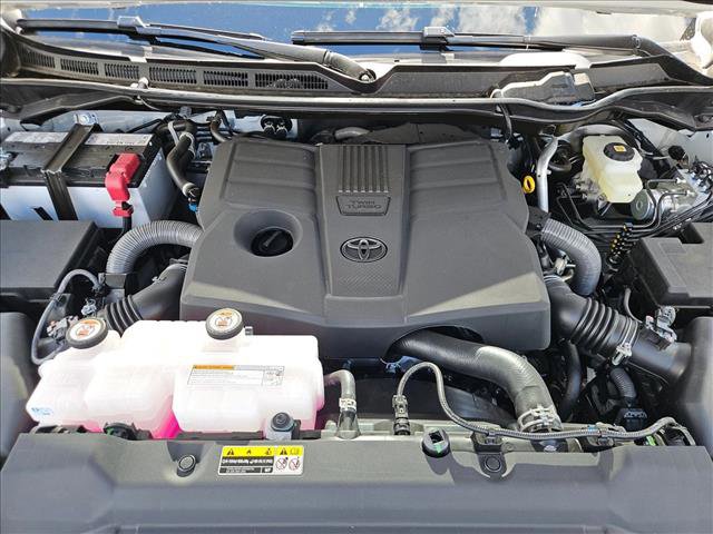 New 2026 Toyota Tundra Limited AWD/4WD image 18