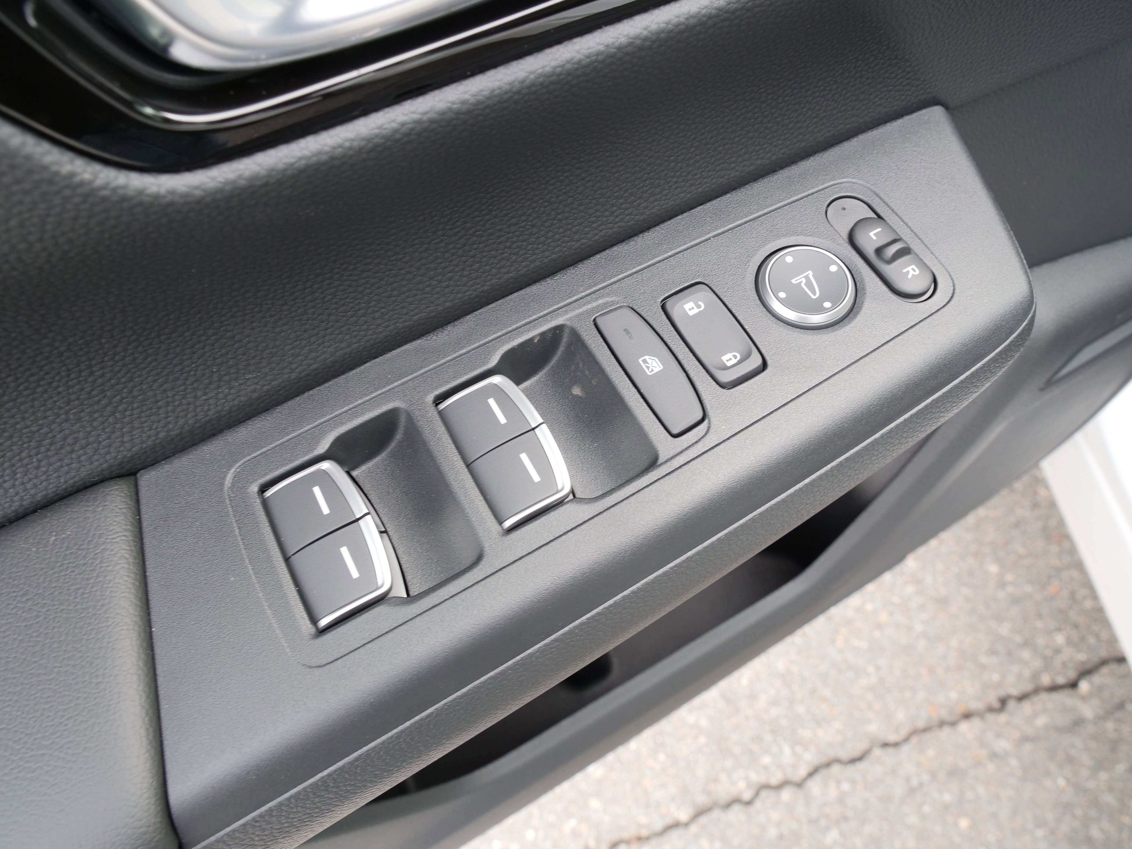 New 2026 Honda CR-V EX-L image 18