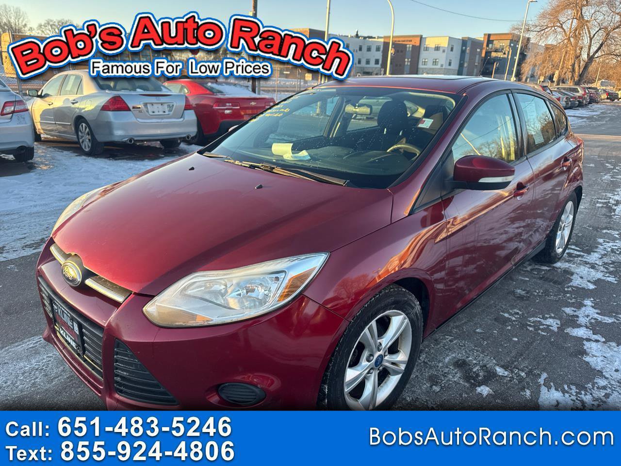 Used 2013 Ford Focus SE w/ SE Winter Pkg FWD image 1