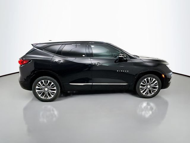 Used 2021 Chevrolet Blazer Premier w/ Driver Confidence II Package FWD image 9