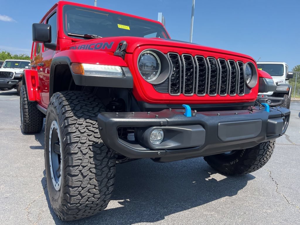 Used 2024 Jeep Wrangler Unlimited Rubicon 4xe AWD/4WD image 55