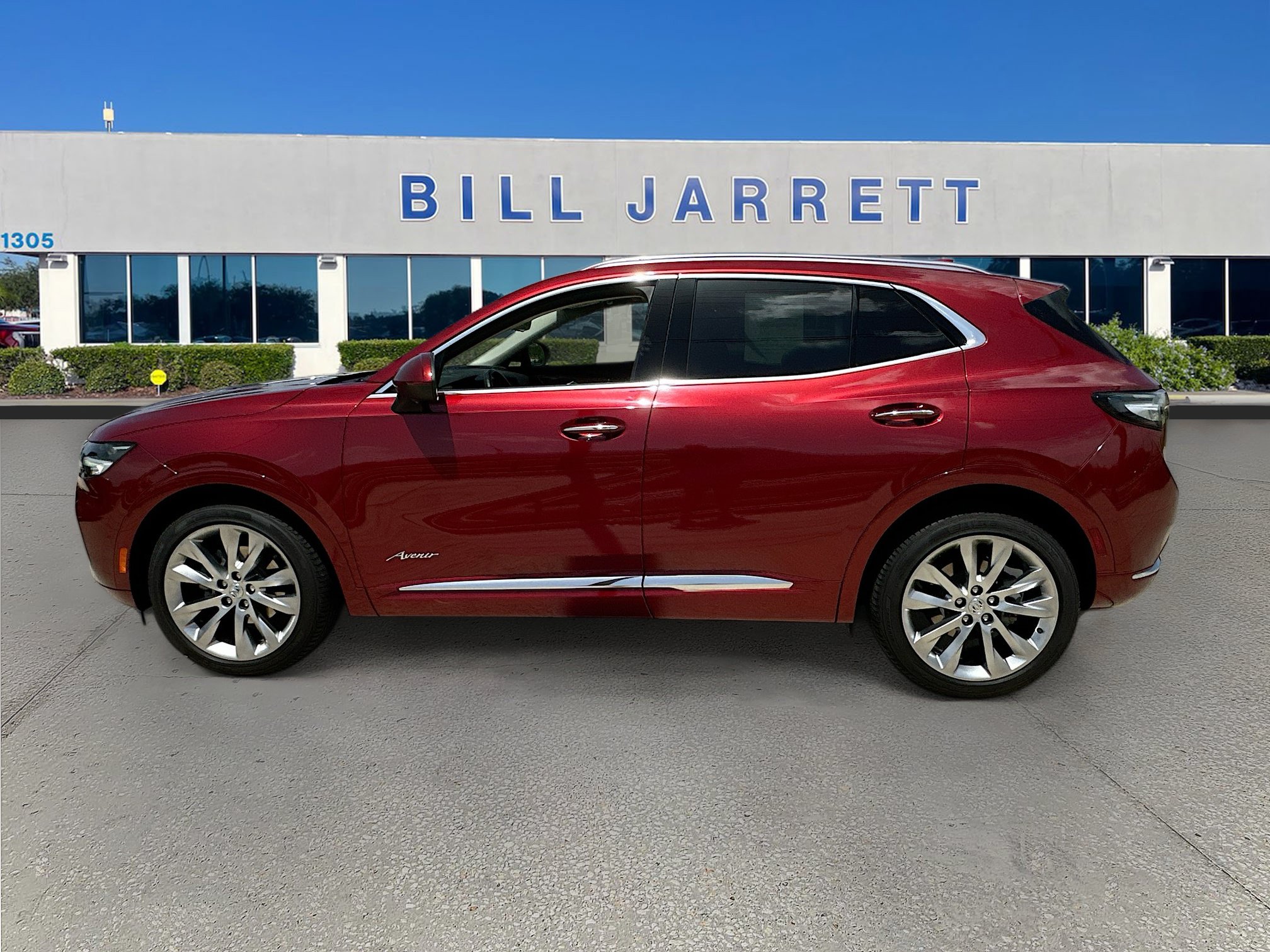 Used 2023 Buick Envision Avenir FWD image 4