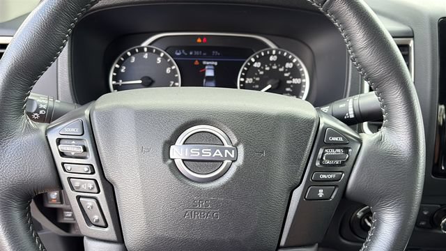 Certified 2024 Nissan Frontier SL w/ Technology Package AWD/4WD image 10